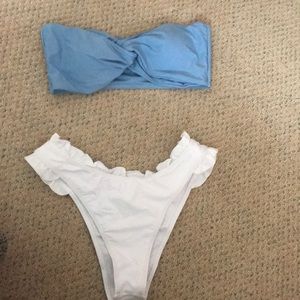 NWOT bandeau and ruffle bottom